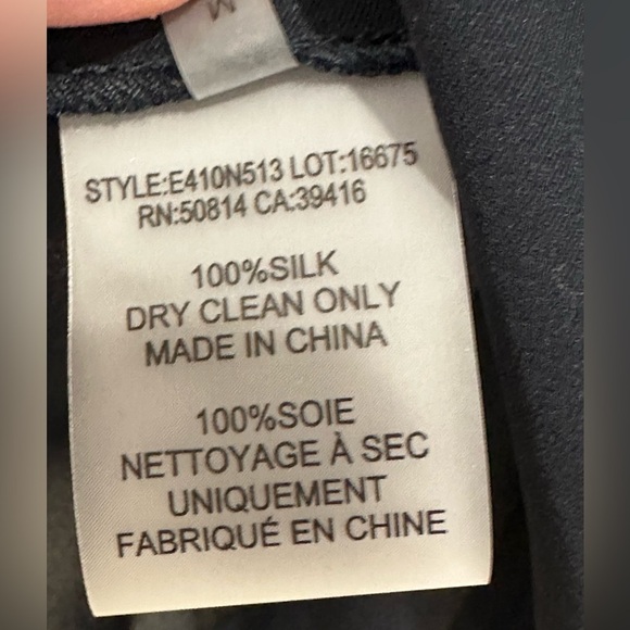 NWT Elie Tahari Silk Georgette Halter Top Medium Cowl Neck Navy Blue Chic - Picture 12 of 12